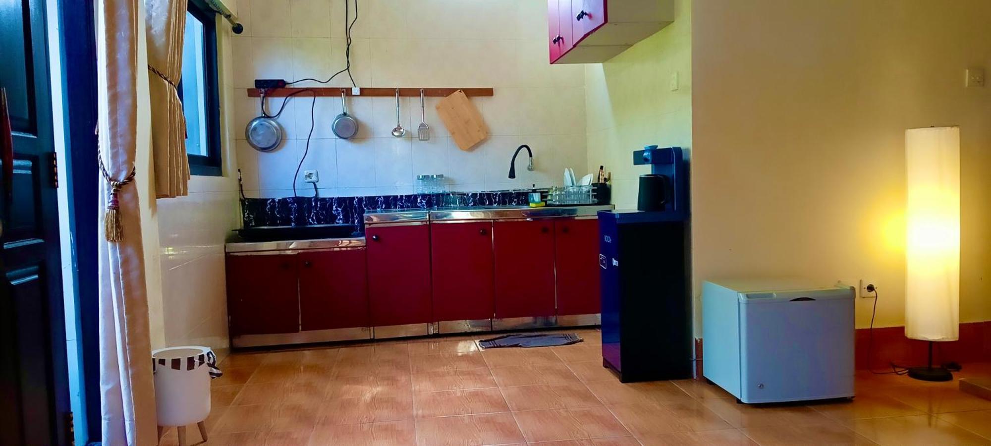 Mama Mega Homestay Pesanggaran 外观 照片