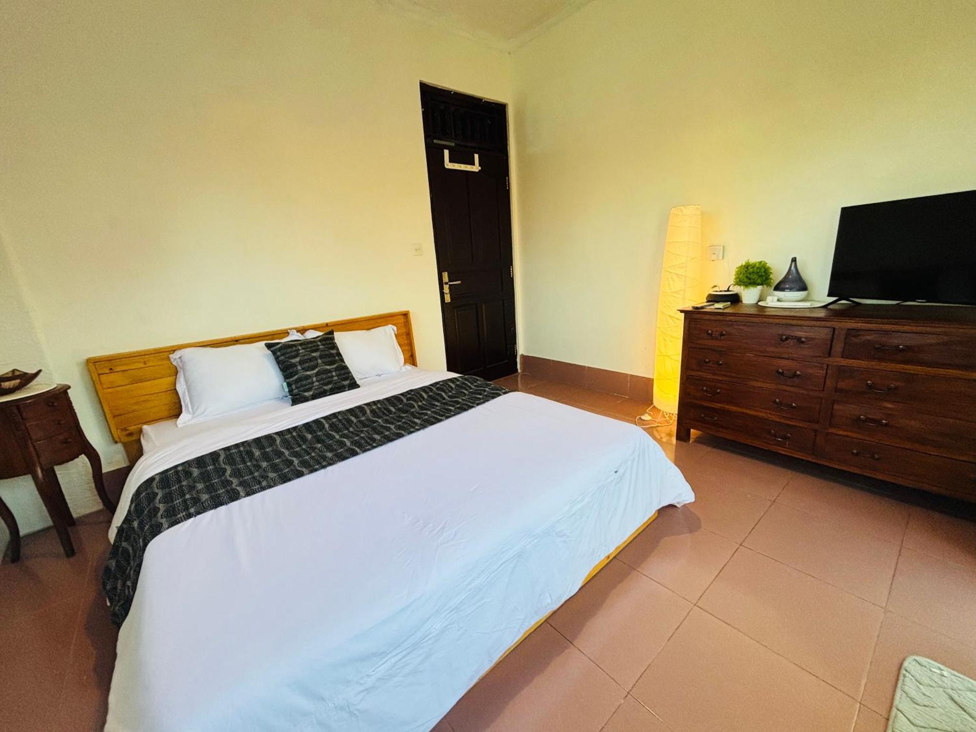 Mama Mega Homestay Pesanggaran 外观 照片