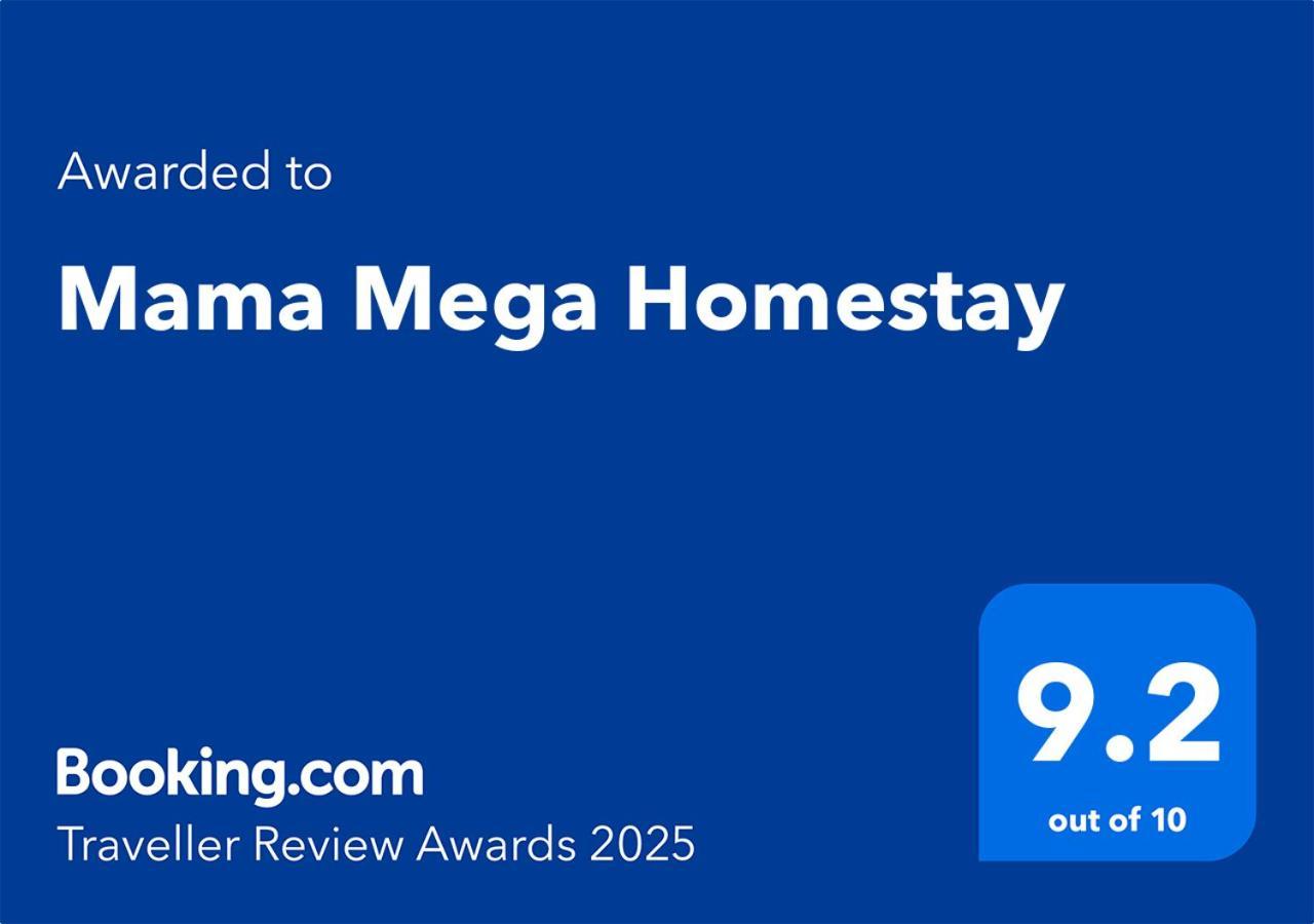 Mama Mega Homestay Pesanggaran 外观 照片
